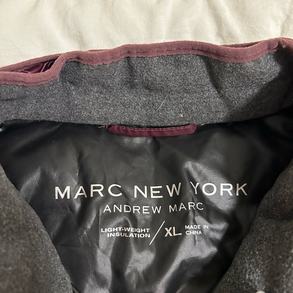 Marc New York Light-Weight Insulated Puffer Vest - Picture 4 of 5